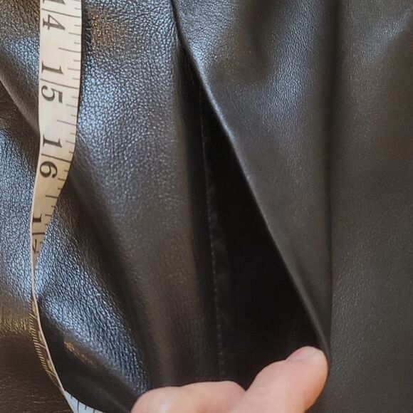 Vintage Marcel Kassini leather coat. Large - Picture 10 of 14